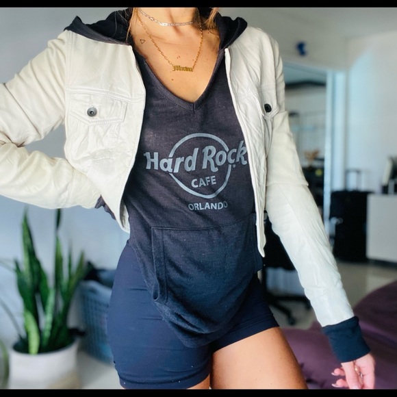 🖤HARD ROCK CAFE HOODIE 🖤 - Picture 4 of 5